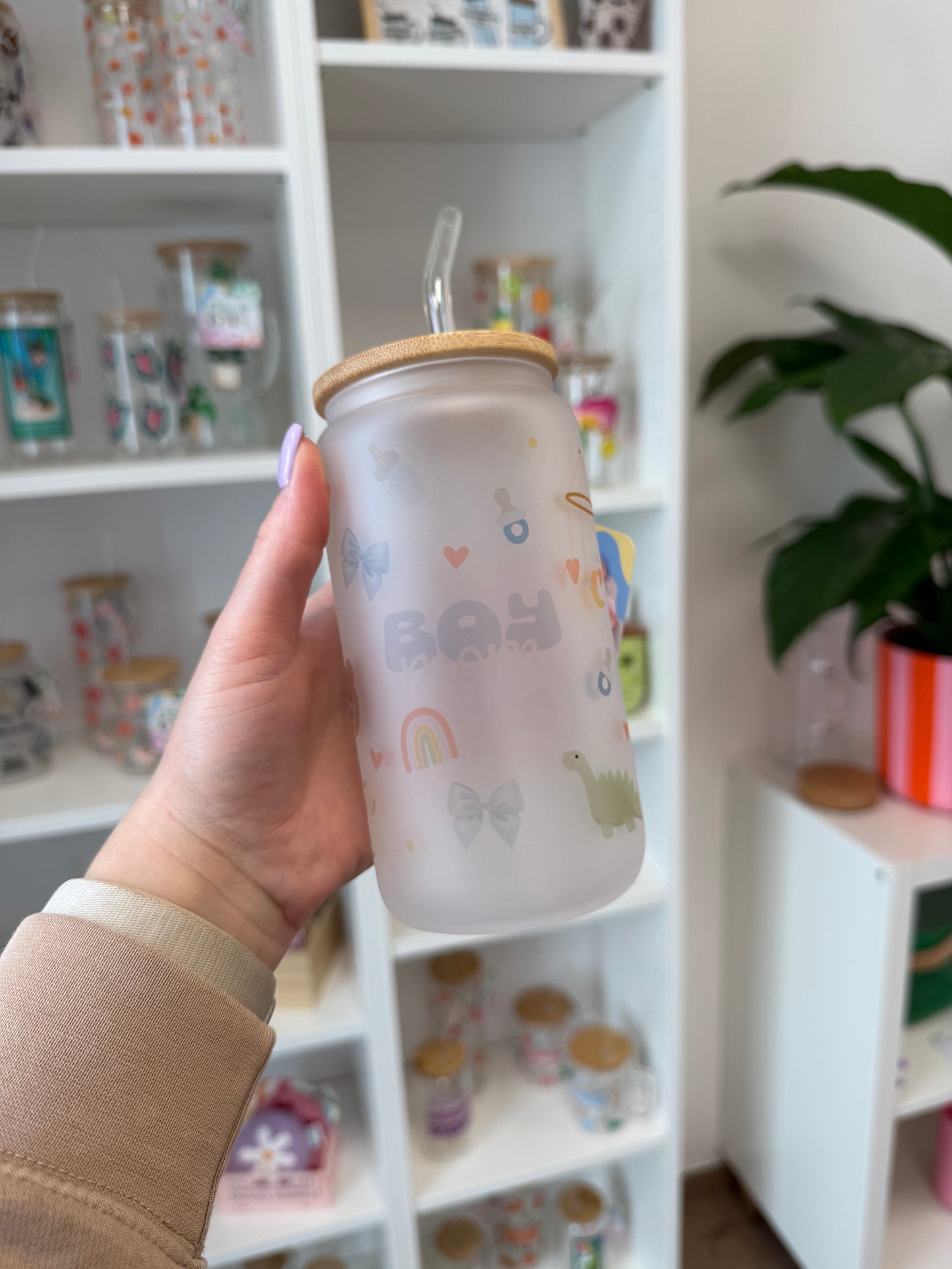 B-Ware* Glass Cup "Boymom“ milchig 16oz