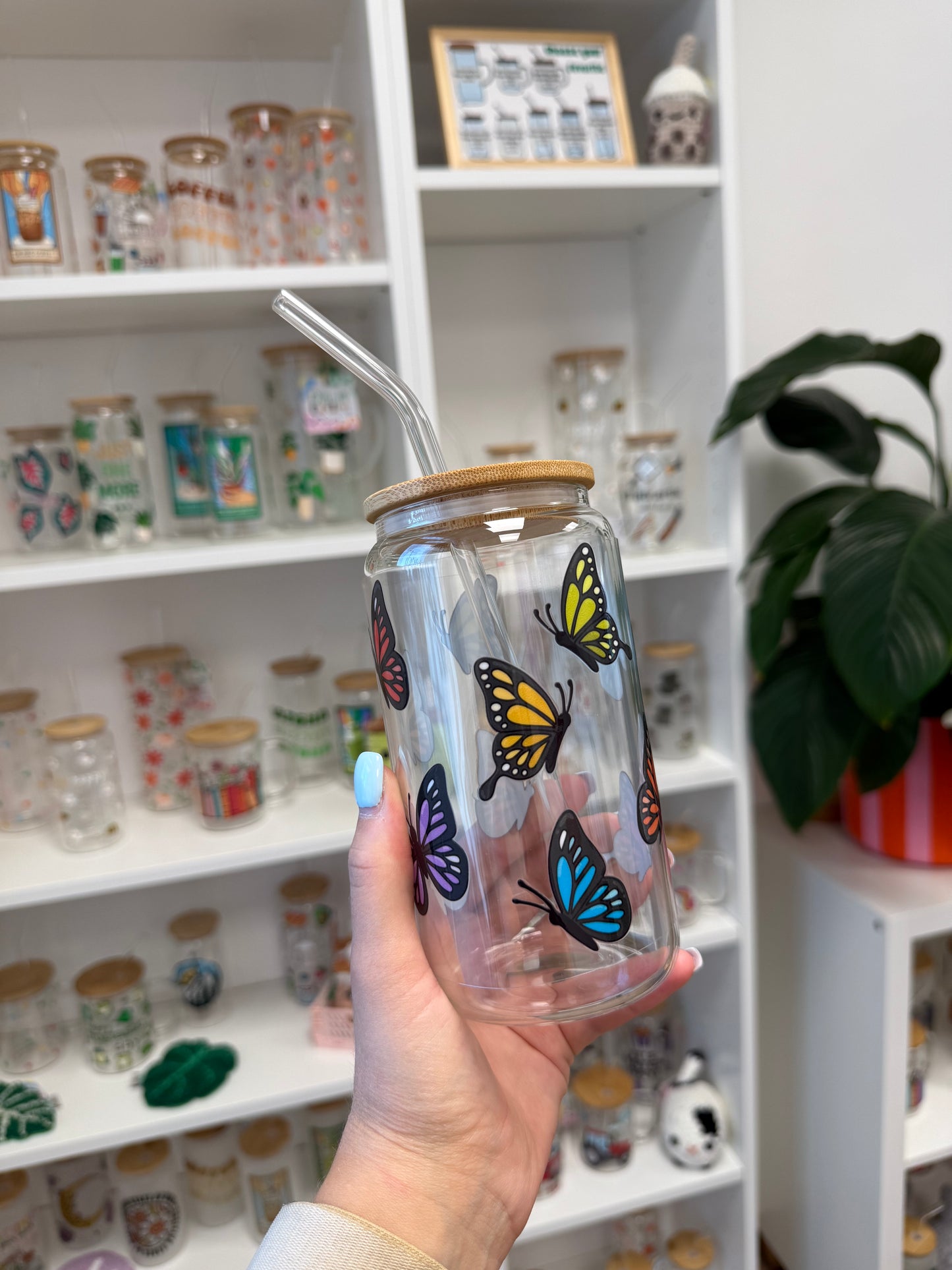 Glass Cup "Butterfly bunt“ 16oz