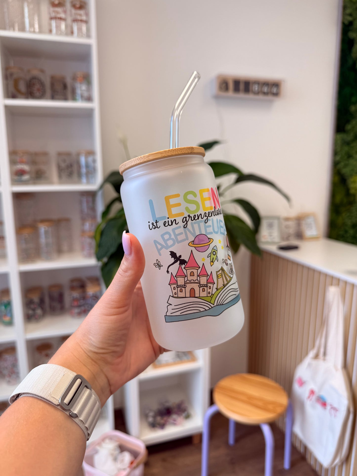 Glass Cup "Lesen“ milchig 16oz