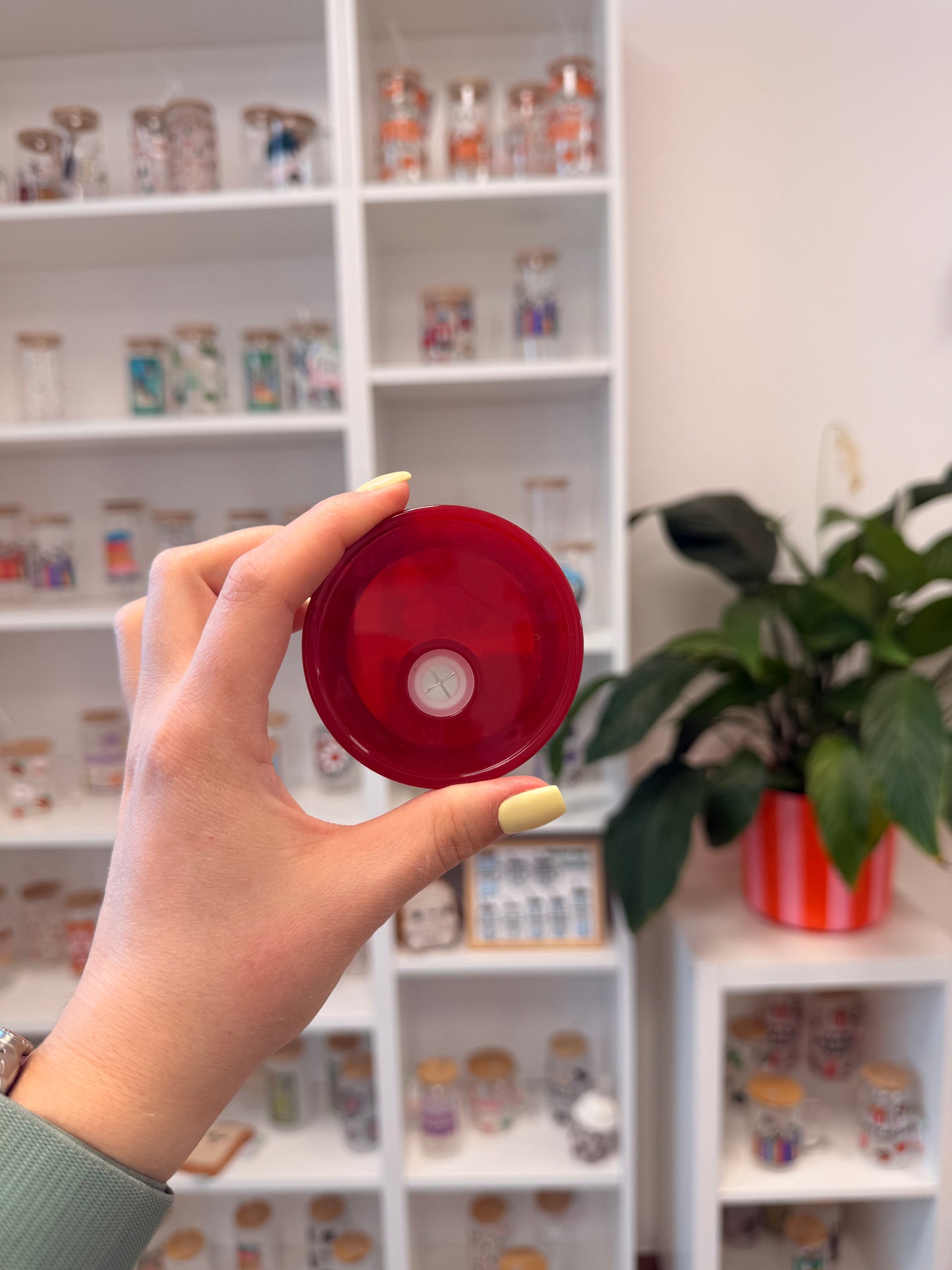 Roter Deckel Glass Cups