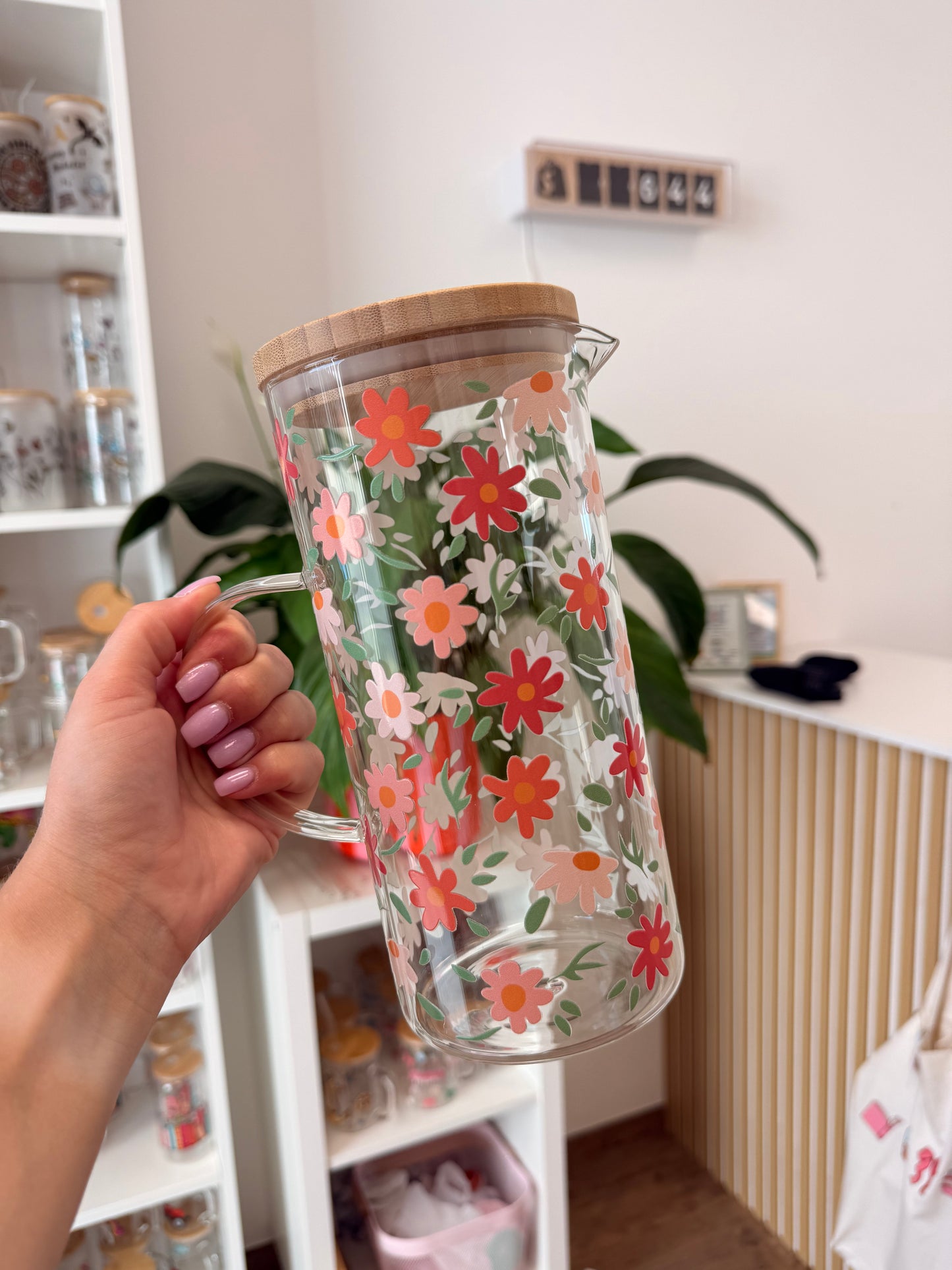 Glass Jug "Flowers" 1,25l