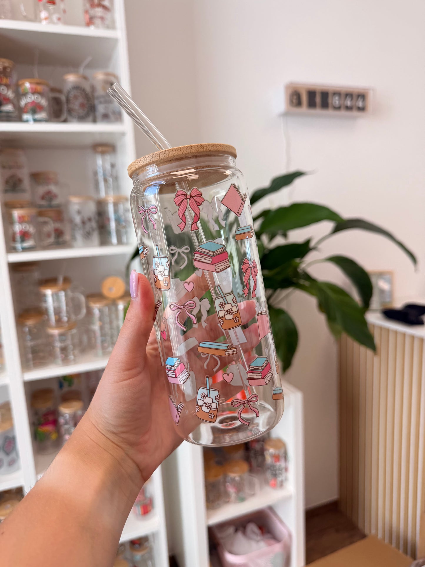 Glass Cup "Girly Bookish“ 20oz