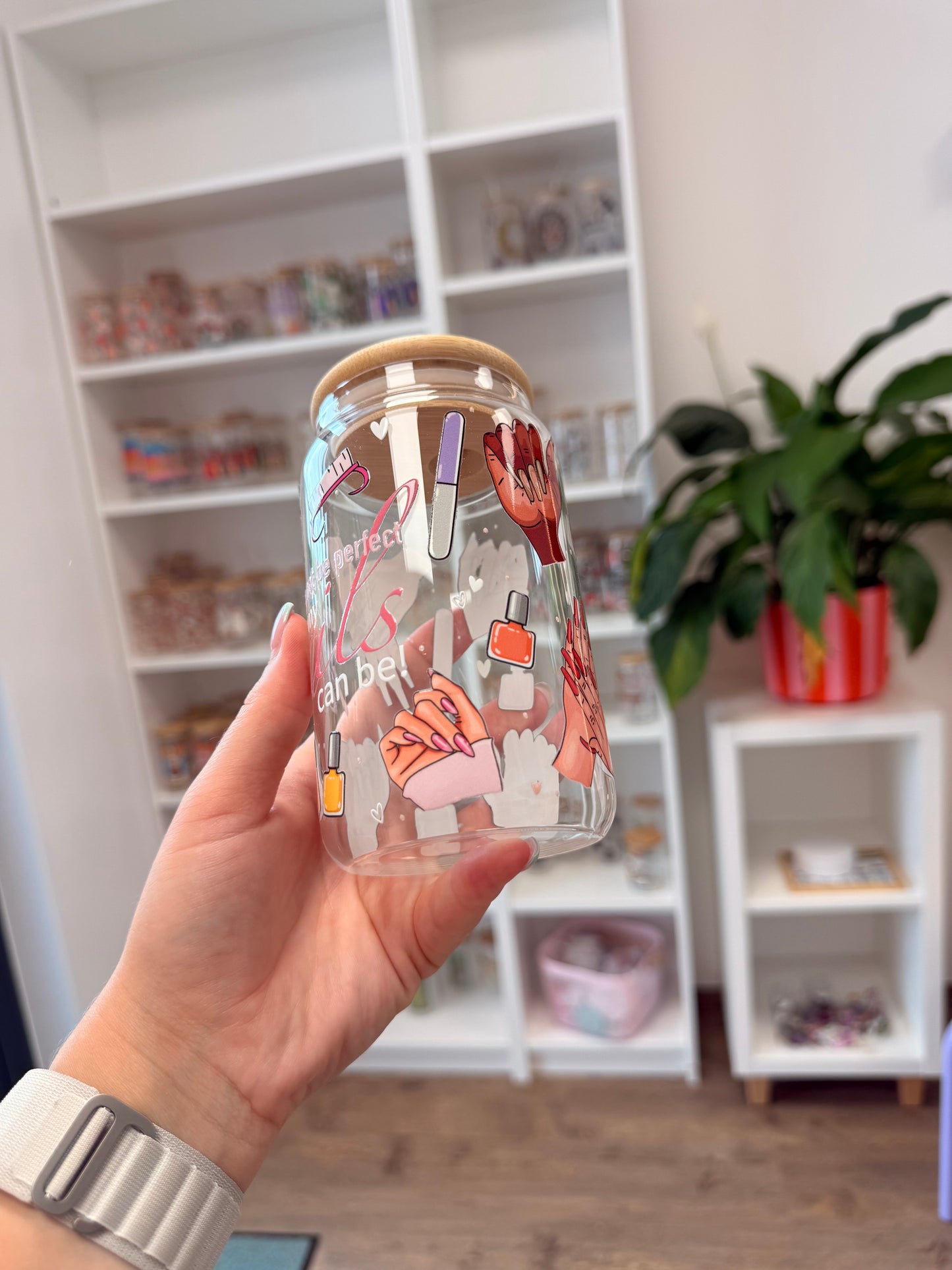 B-Ware* Glass Cup "Perfect Nails“ 16oz