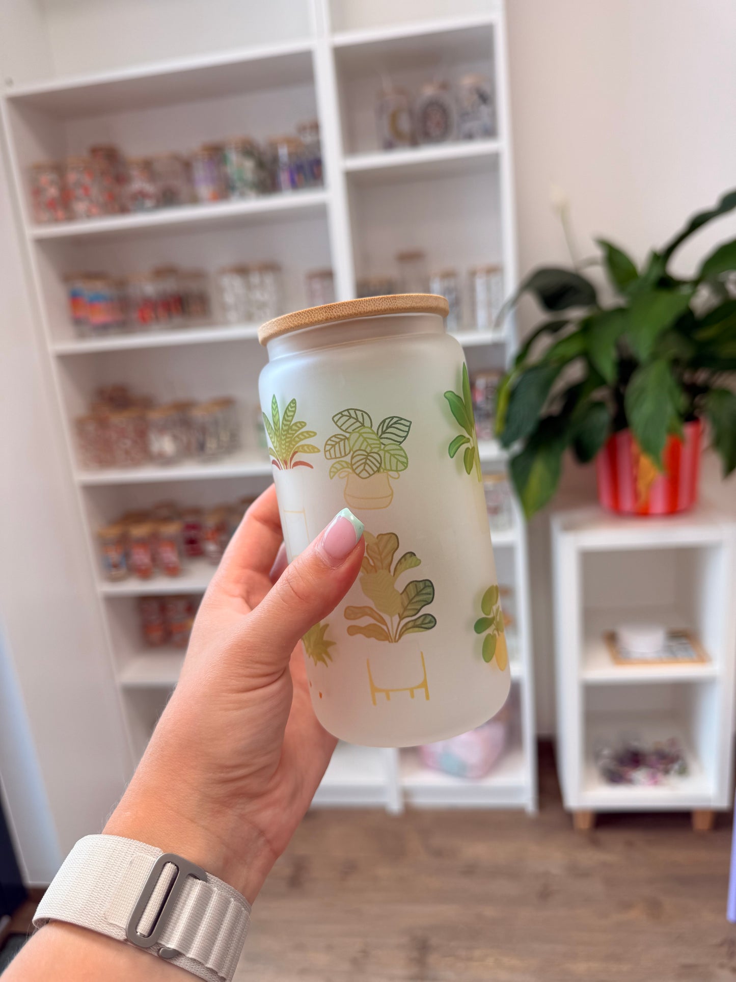 B-Ware* Glass Cup "Just one more plant“ milchig 16oz