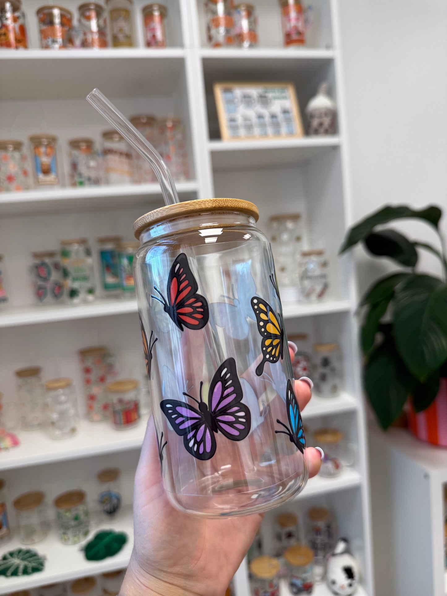 Glass Cup "Butterfly bunt“ 16oz