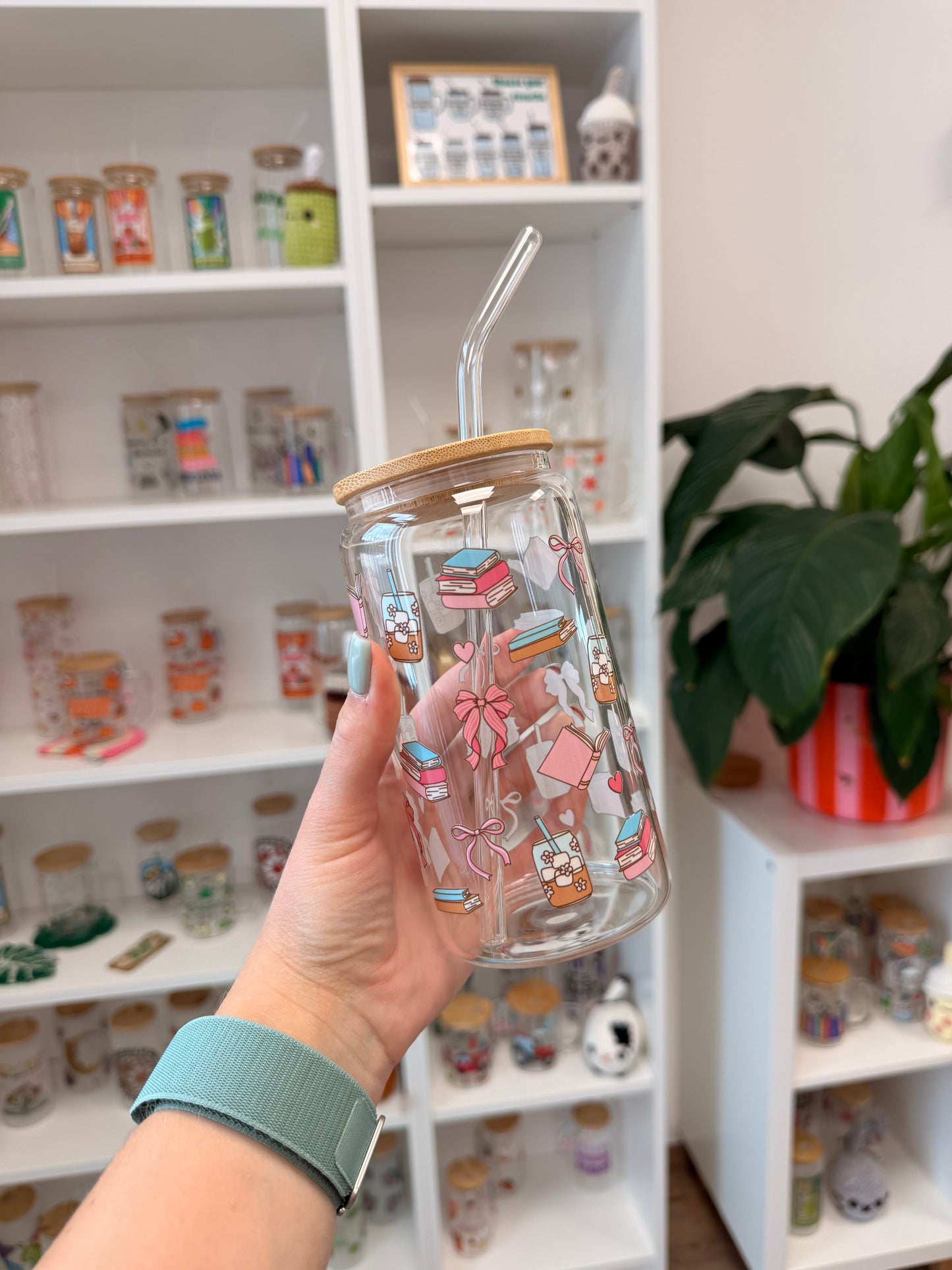 Glass Cup "Girly Bookish“ 16oz